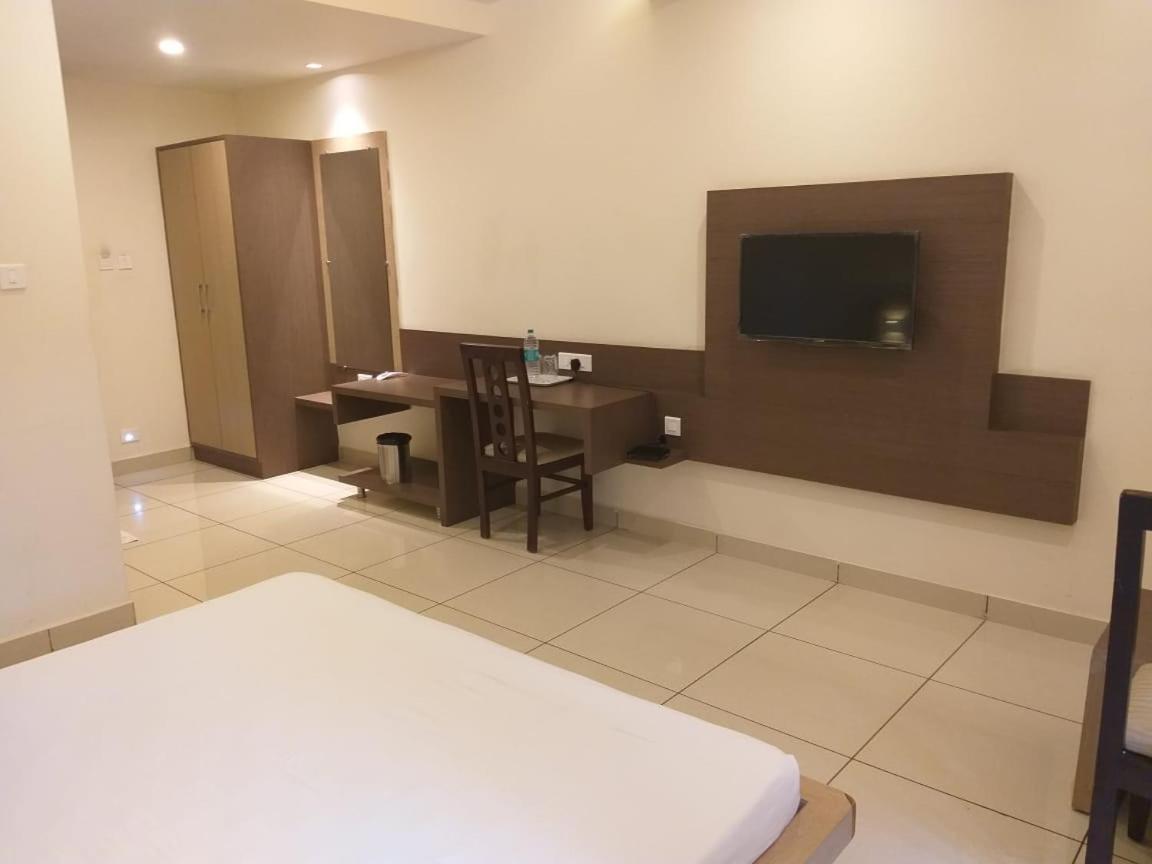 Shivaprasad Grand Otel Kundapur Dış mekan fotoğraf