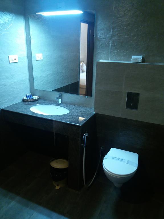 Shivaprasad Grand Otel Kundapur Dış mekan fotoğraf